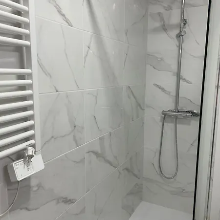 Apartman Vinos De *